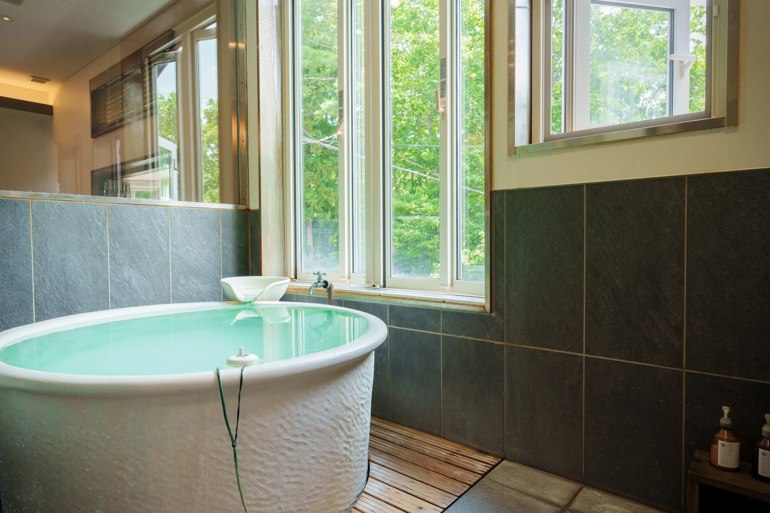 Suite Room with Semi-Open-Air Bath