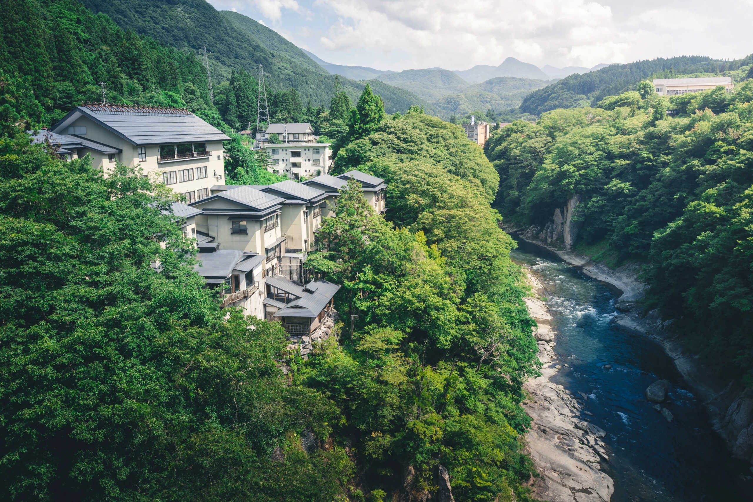 TOURYUKAN