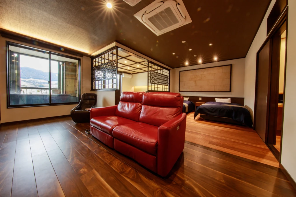 Japanese-Western Suite with Private Free-Flowing Onsen