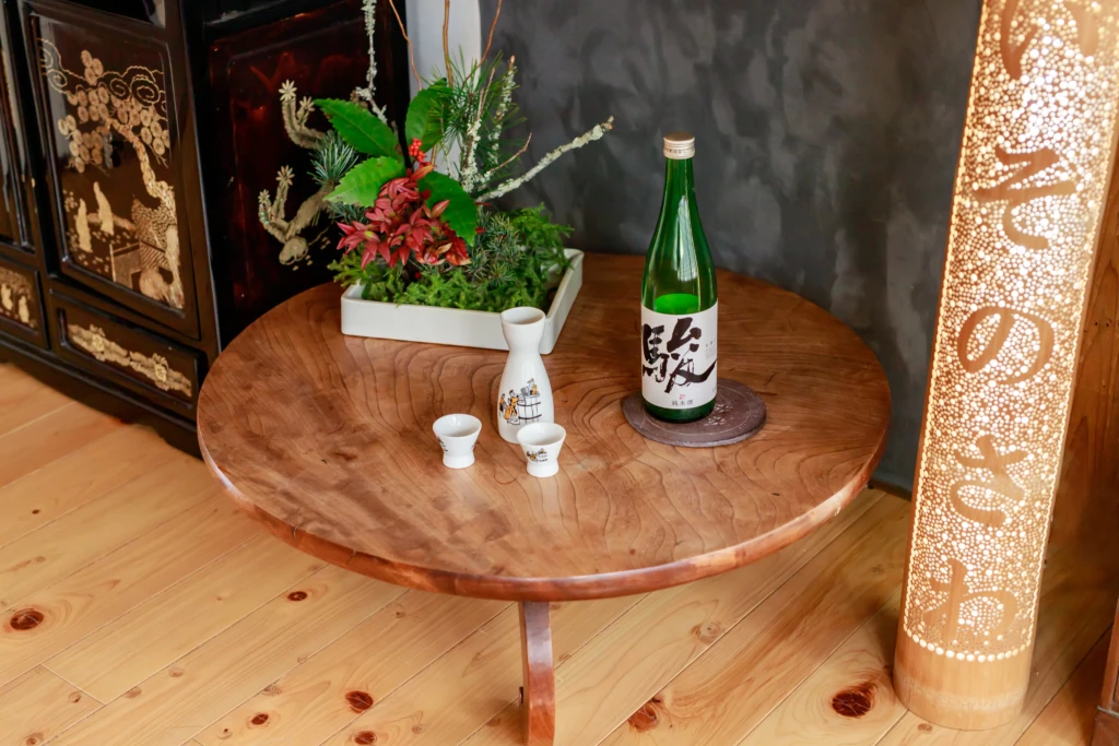A Private Retreat Surrounded by Tradition and Fine Sake