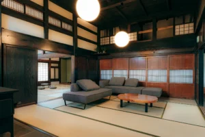 榻榻米地板的客廳