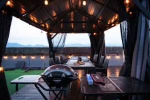 擇屋頂露營BBQ晚餐