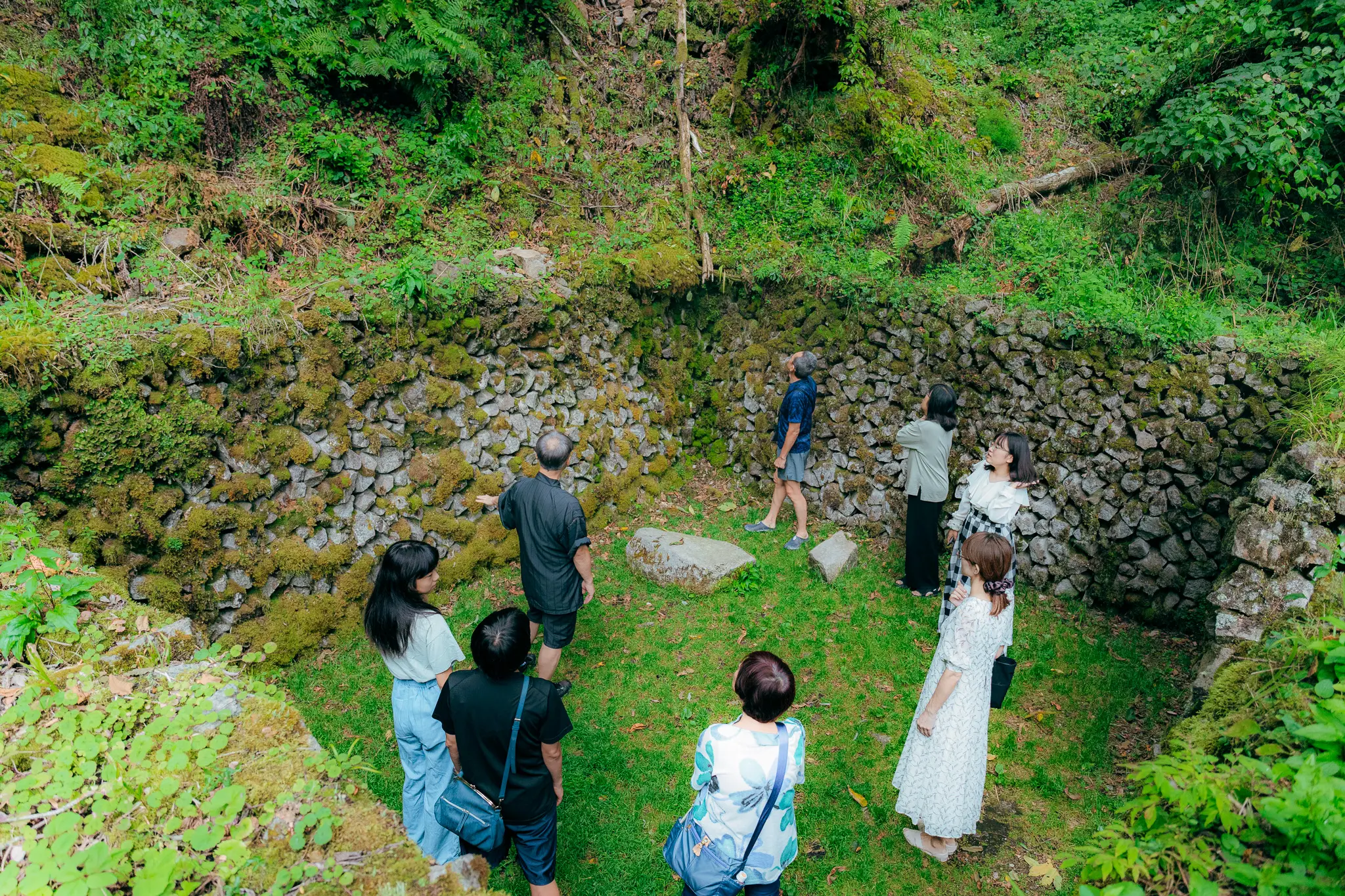 依季節不同亦有晨間行程