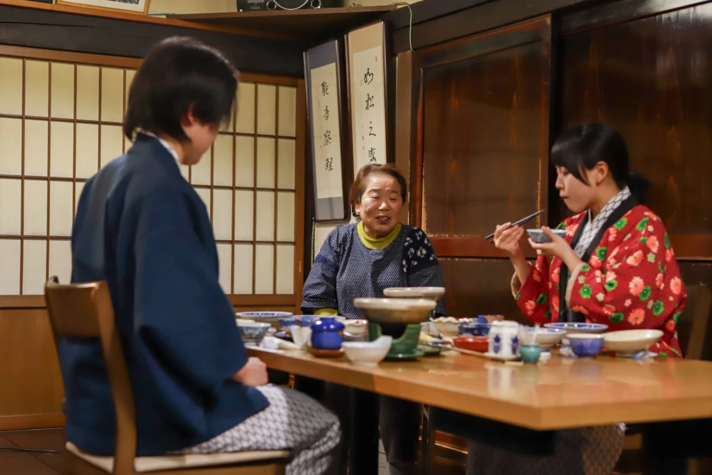 標準方案-含1晚住宿與早晚餐（本家扇屋）