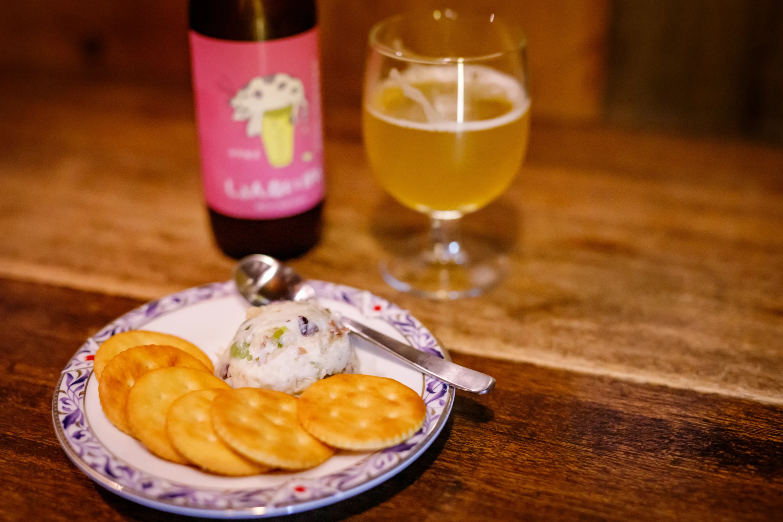 靜岡釀造人宿 Taproom／人宿酒店