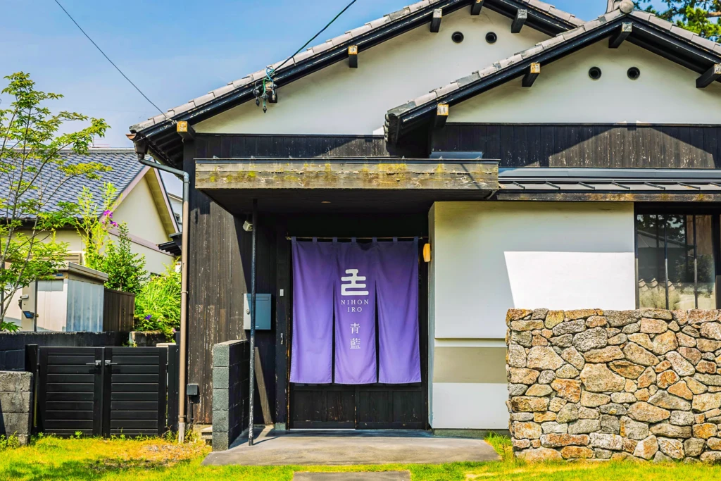 日本色 NIHON IRO