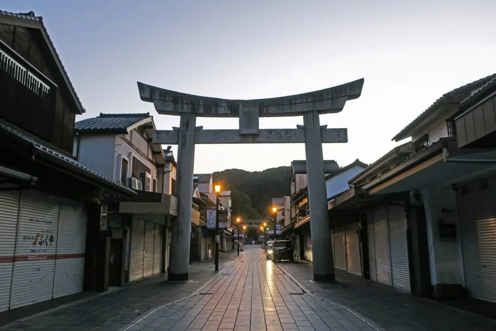 鳥居
